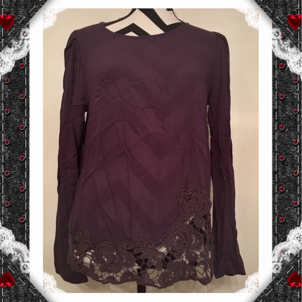 Chloe K@ Crochet Inserted Gray Blouse